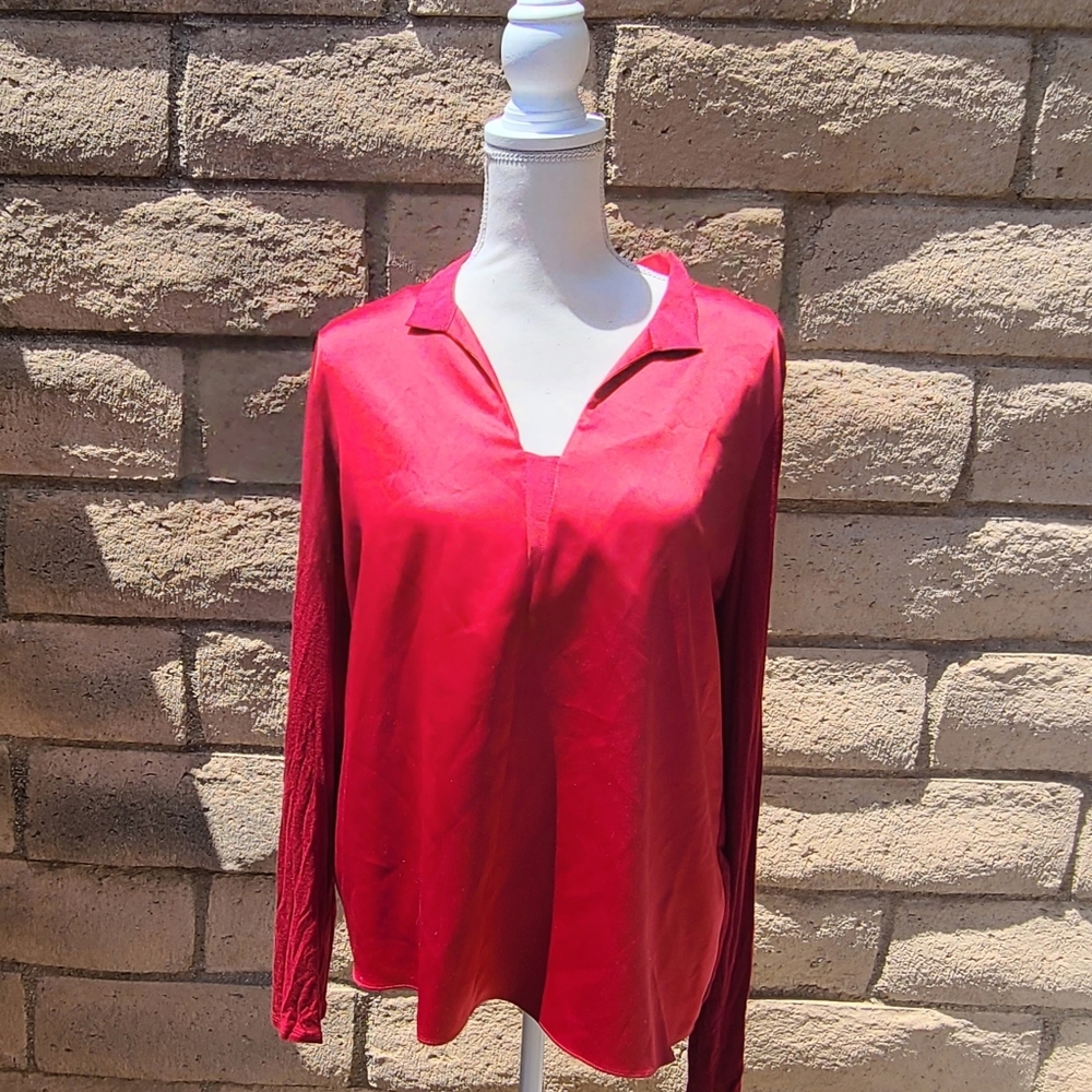 T Tahari Long Sleeve Shirt Size XL